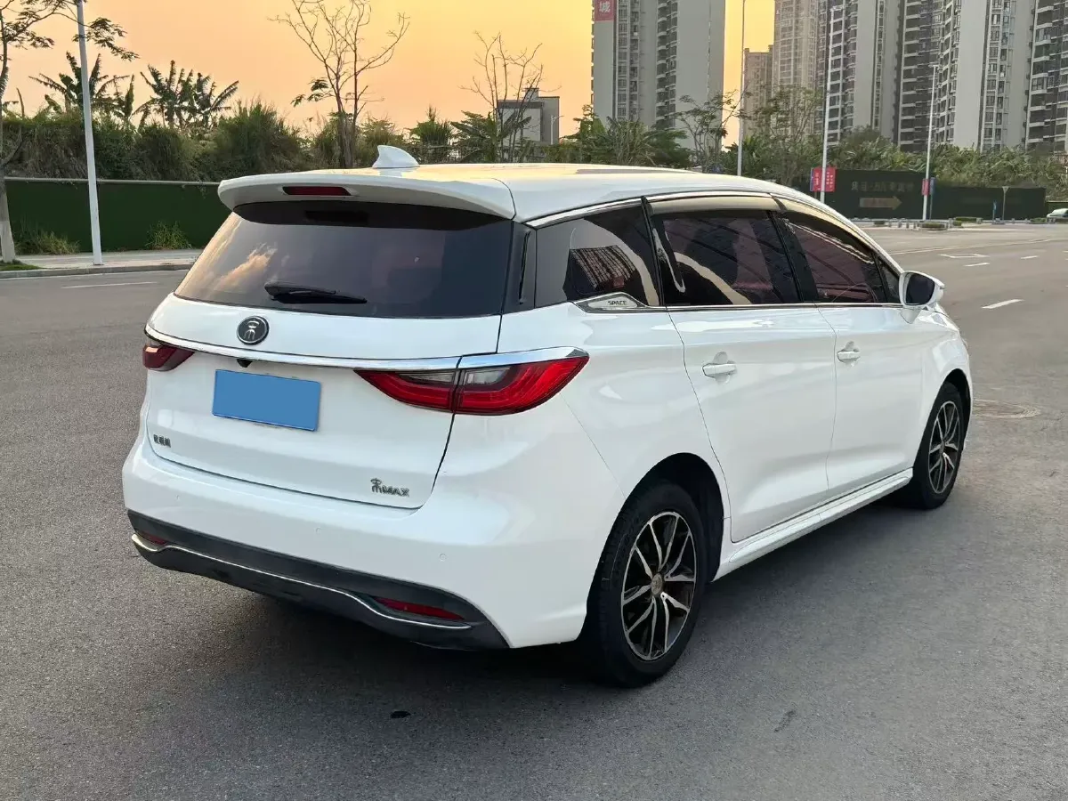 2017 BYD Song MAX 1.5T 154HP L4 6DCT,autocango,china used car exporter,china ev exporter,chinese used car exporter,chinese used ev exporter