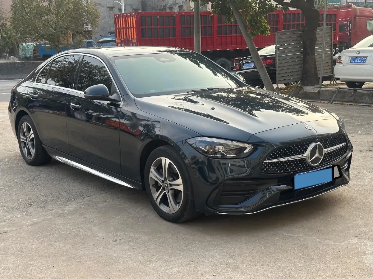 2022 Mercedes-Benz C Class 1.5T 170HP L4 9AT,autocango,china used car exporter,china ev exporter,chinese used car exporter,chinese used ev exporter