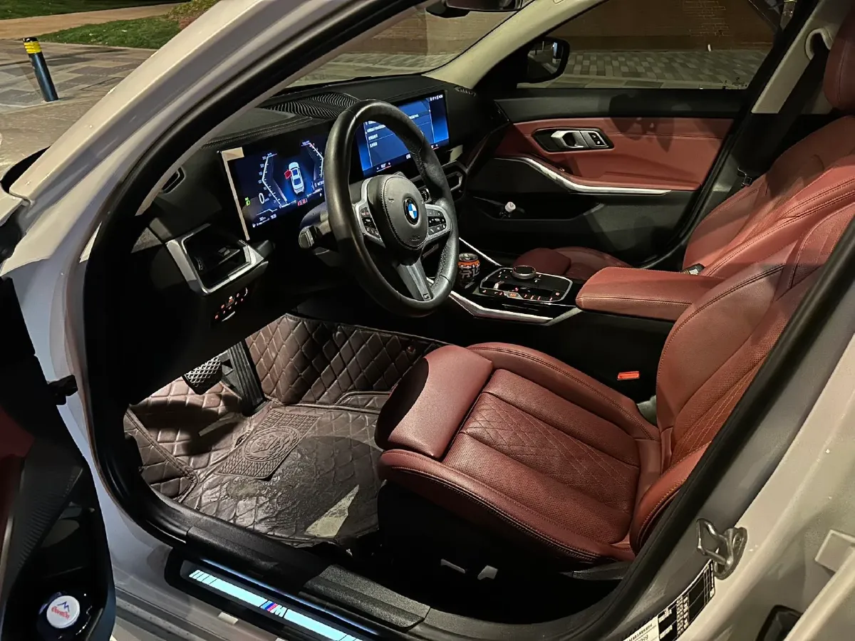 2023 BMW 3 Series 2.0T 156HP L4 8AT,autocango,china used car exporter,china ev exporter,chinese used car exporter,chinese used ev exporter