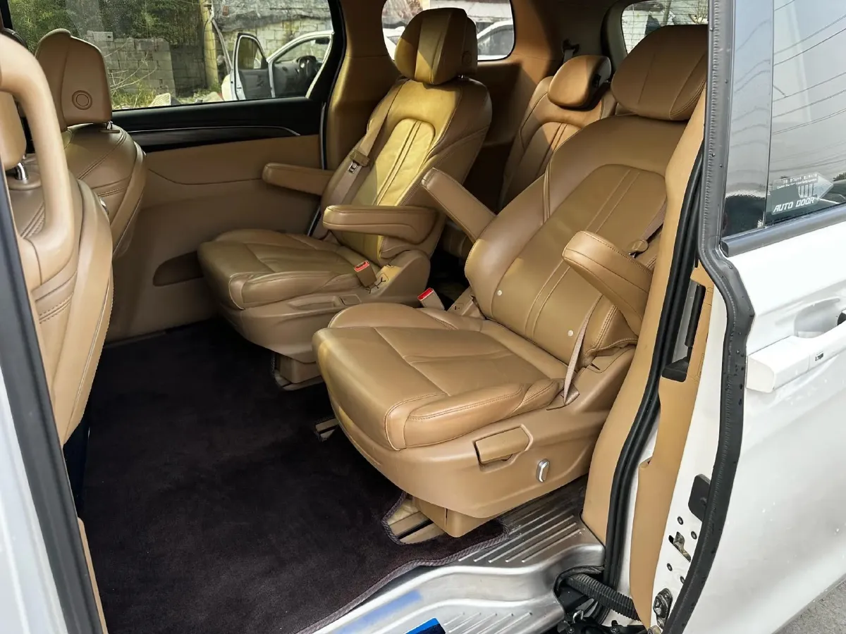 2020 Buick GL8 2.0T 237HP L4 9AT,autocango,china used car exporter,china ev exporter,chinese used car exporter,chinese used ev exporter