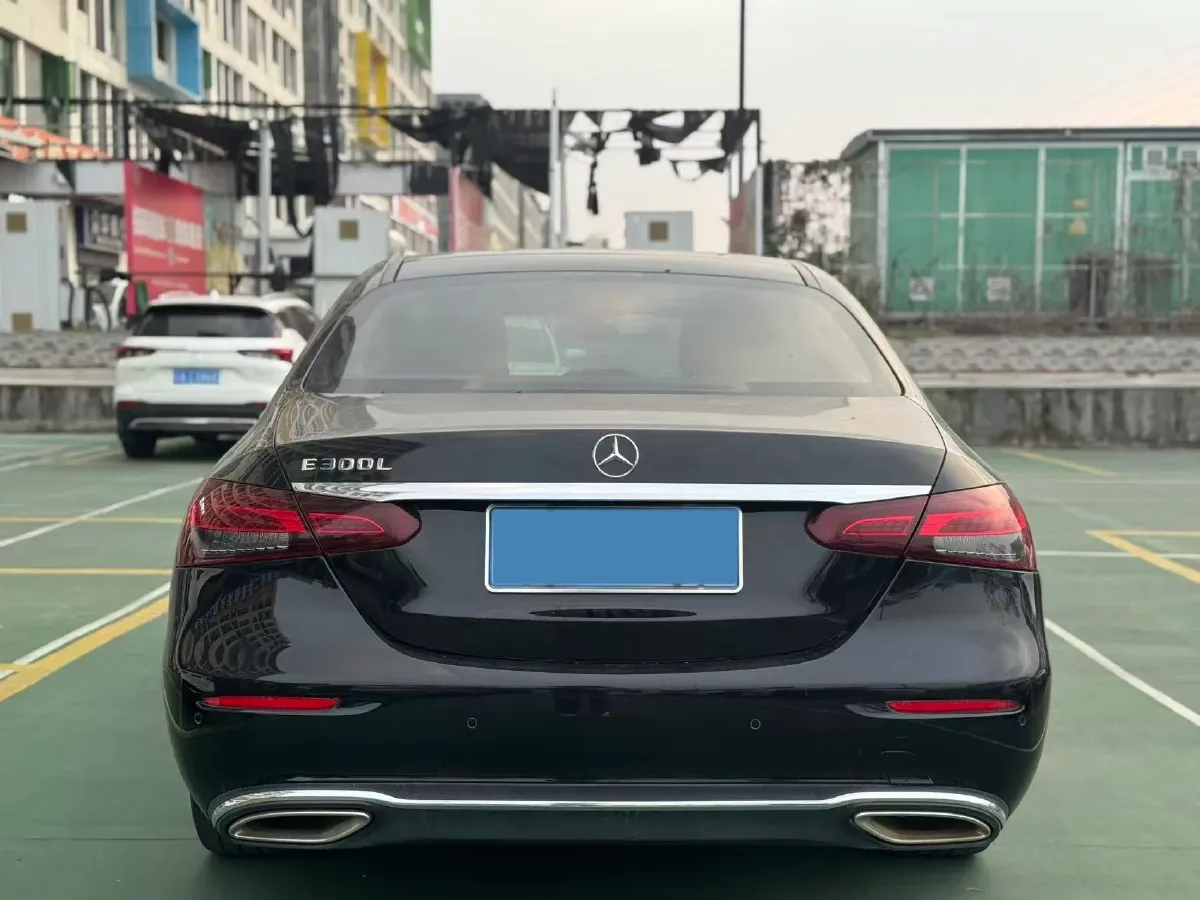 2021 Mercedes-Benz E Class 2.0T 258HP L4 9AT,autocango,china used car exporter,china ev exporter,chinese used car exporter,chinese used ev exporter