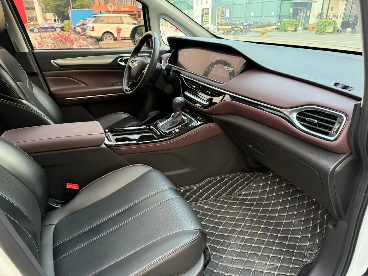 2023 GAC Trumpchi M6 1.5T 177HP L4 7DCT,autocango,china used car exporter,china ev exporter,chinese used car exporter,chinese used ev exporter