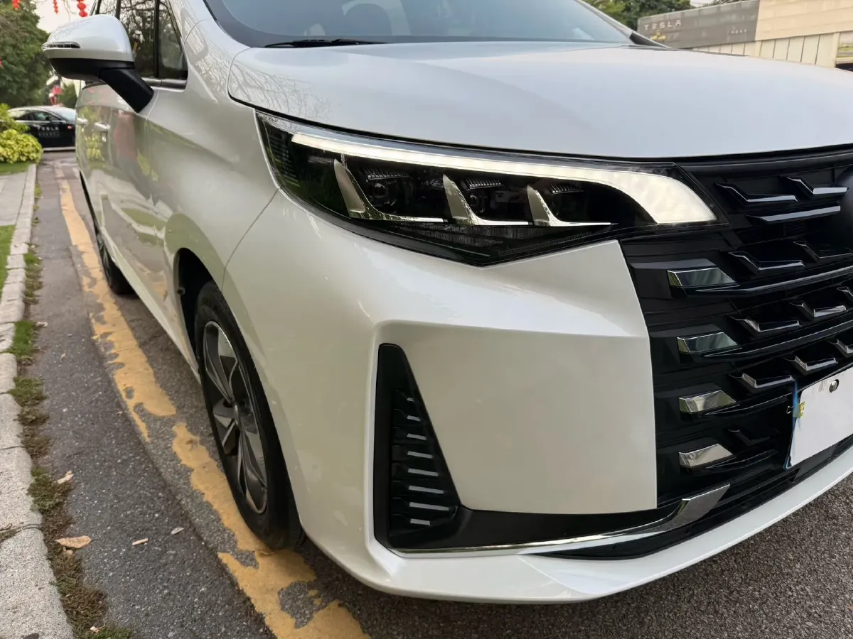 2023 GAC Trumpchi M6 1.5T 177HP L4 7DCT,autocango,china used car exporter,china ev exporter,chinese used car exporter,chinese used ev exporter