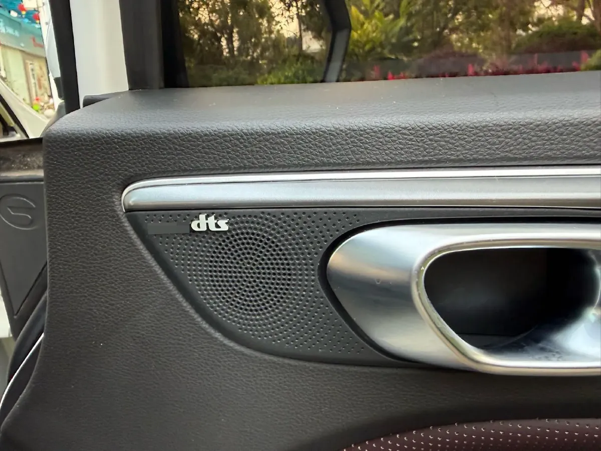 2023 GAC Trumpchi M6 1.5T 177HP L4 7DCT,autocango,china used car exporter,china ev exporter,chinese used car exporter,chinese used ev exporter