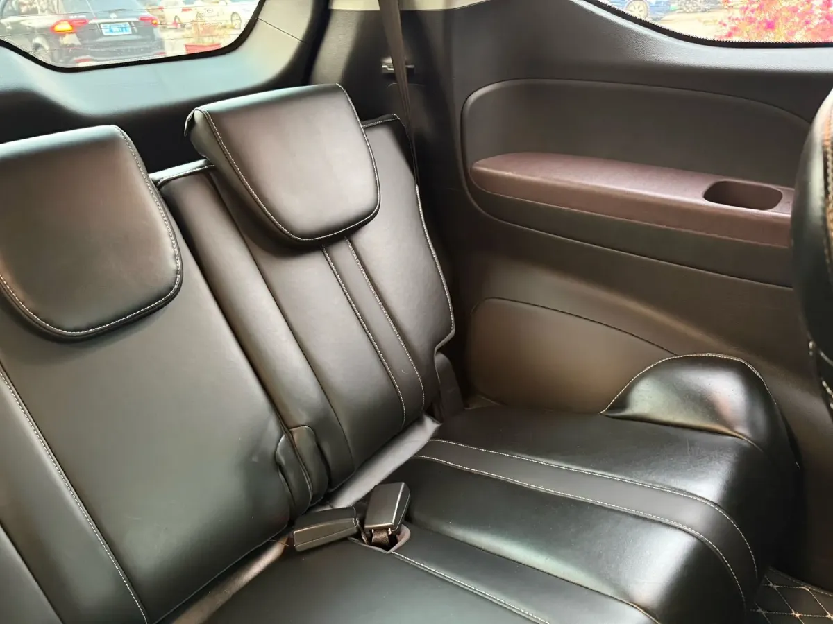 2023 GAC Trumpchi M6 1.5T 177HP L4 7DCT,autocango,china used car exporter,china ev exporter,chinese used car exporter,chinese used ev exporter