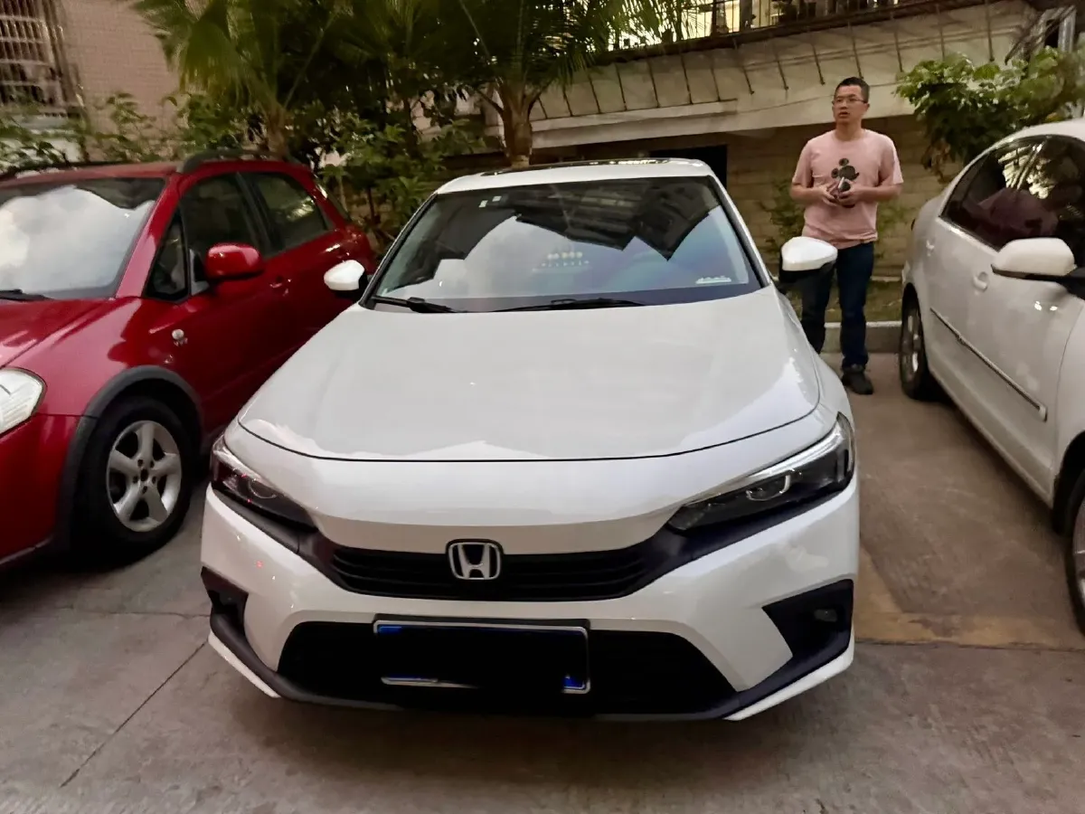2022 Honda Civic 1.5T 182HP L4 CVT,autocango,china used car exporter,china ev exporter,chinese used car exporter,chinese used ev exporter