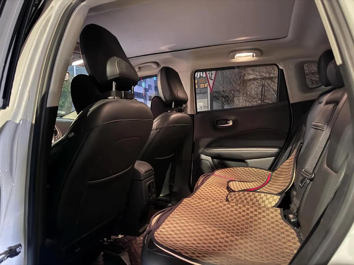 2017 Jeep Compass 1.4T 165HP L4 7DCT,autocango,china used car exporter,china ev exporter,chinese used car exporter,chinese used ev exporter