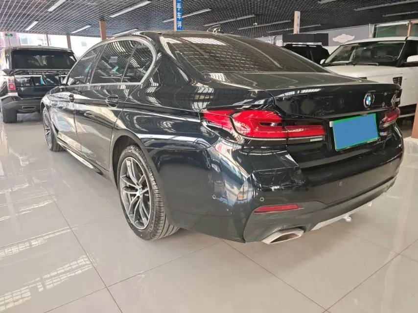 2022 BMW 5 Series 2.0T 184HP L4 8AT,autocango,china used car exporter,china ev exporter,chinese used car exporter,chinese used ev exporter