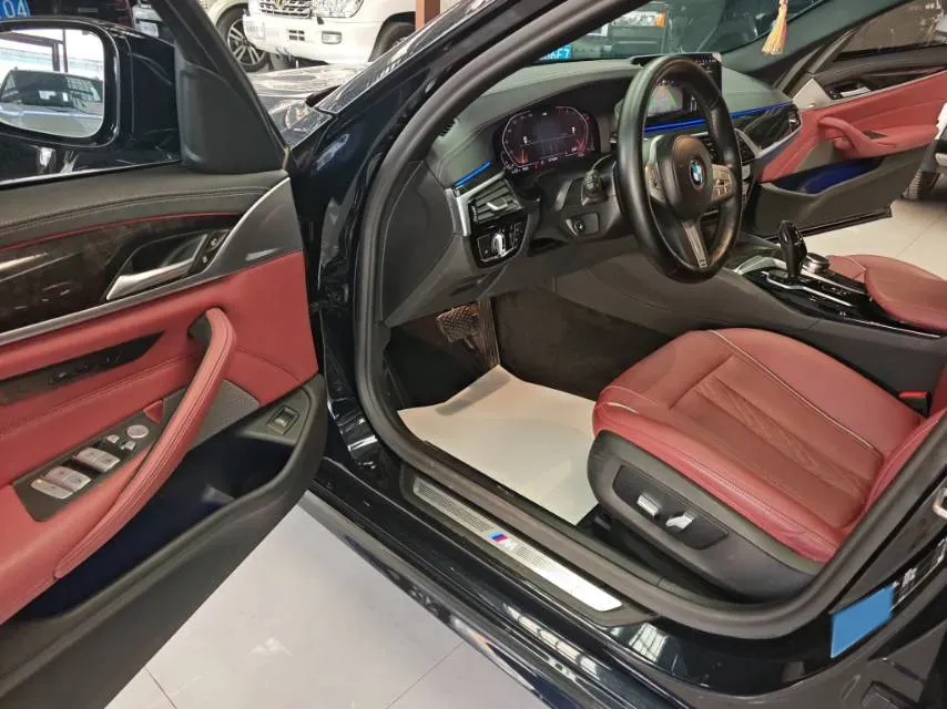 2022 BMW 5 Series 2.0T 184HP L4 8AT,autocango,china used car exporter,china ev exporter,chinese used car exporter,chinese used ev exporter