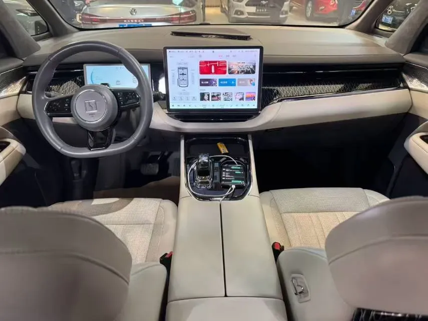 2022 Zeekr 009 BEV 116KWH,autocango,china used car exporter,china ev exporter,chinese used car exporter,chinese used ev exporter