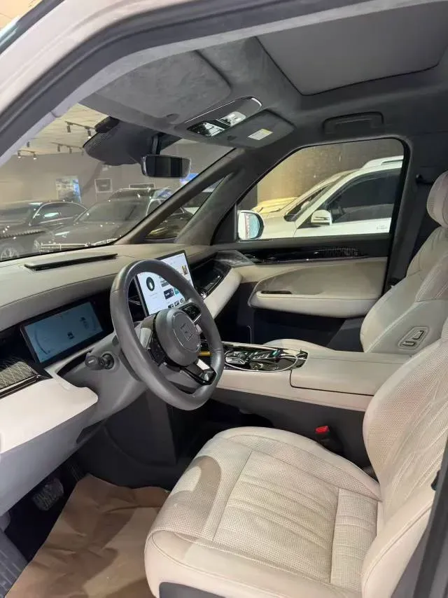 2022 Zeekr 009 BEV 116KWH,autocango,china used car exporter,china ev exporter,chinese used car exporter,chinese used ev exporter