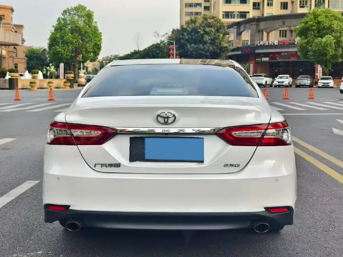 2019 Toyota Camry 2.5L 209HP L4 8AT,autocango,china used car exporter,china ev exporter,chinese used car exporter,chinese used ev exporter