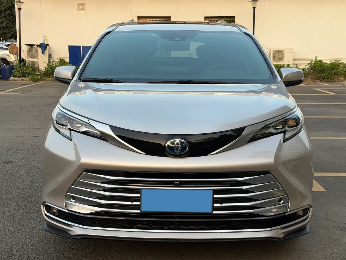 2021 Toyota Sienna 2.5L 192HP L4 E-CVT Hybrid,autocango,china used car exporter,china ev exporter,chinese used car exporter,chinese used ev exporter