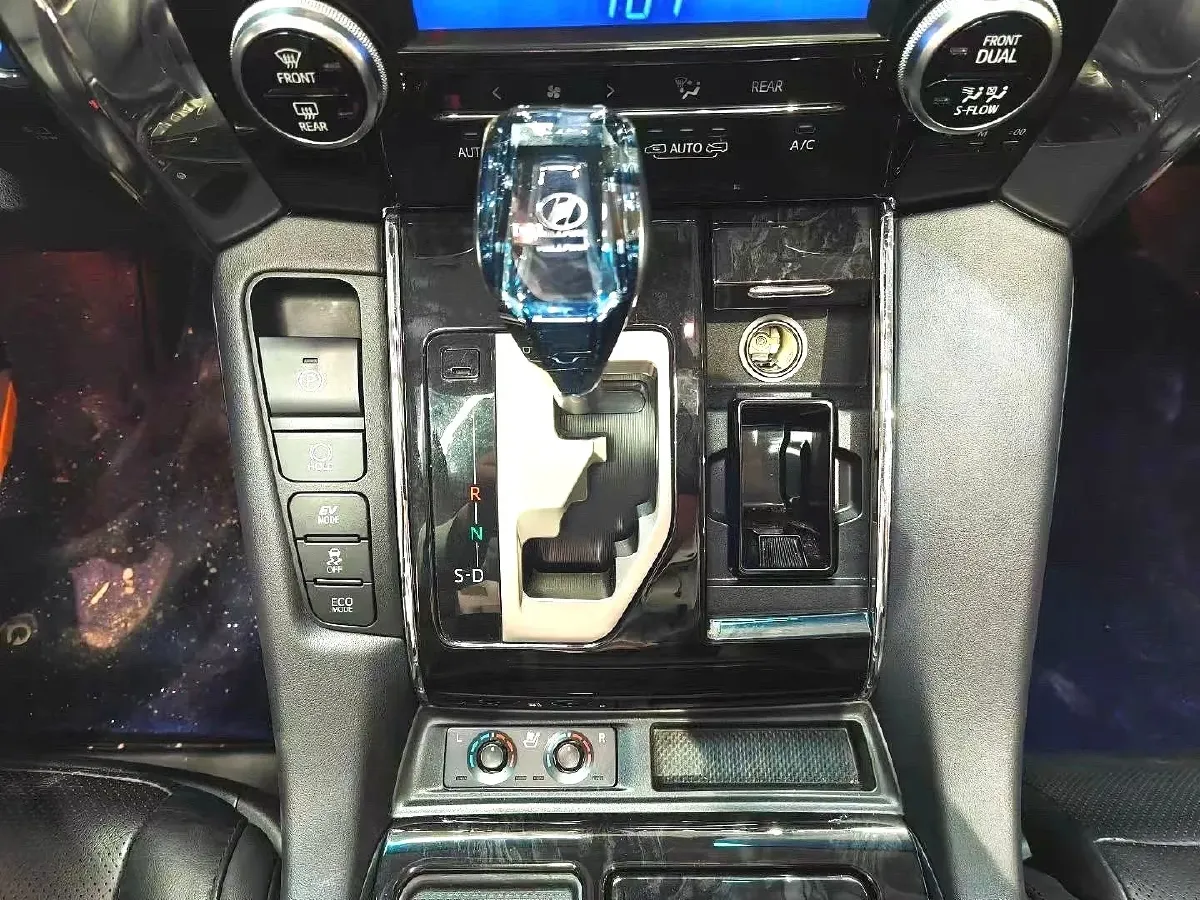 2021 Toyota Vellfire 2.5L 117HP L4 E-CVT Hybrid,autocango,china used car exporter,china ev exporter,chinese used car exporter,chinese used ev exporter