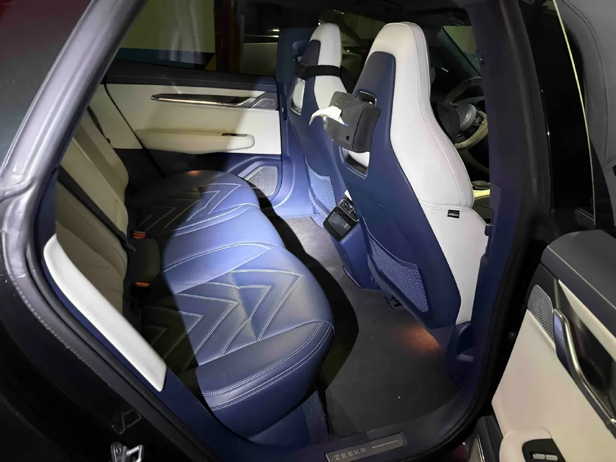 2022 Zeekr 001 BEV 86KWH,autocango,china used car exporter,china ev exporter,chinese used car exporter,chinese used ev exporter