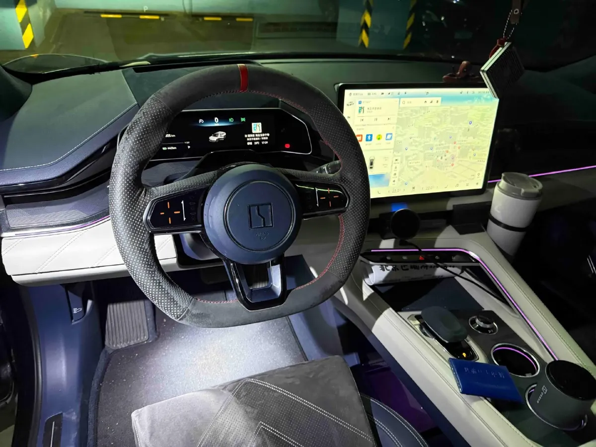 2022 Zeekr 001 BEV 86KWH,autocango,china used car exporter,china ev exporter,chinese used car exporter,chinese used ev exporter