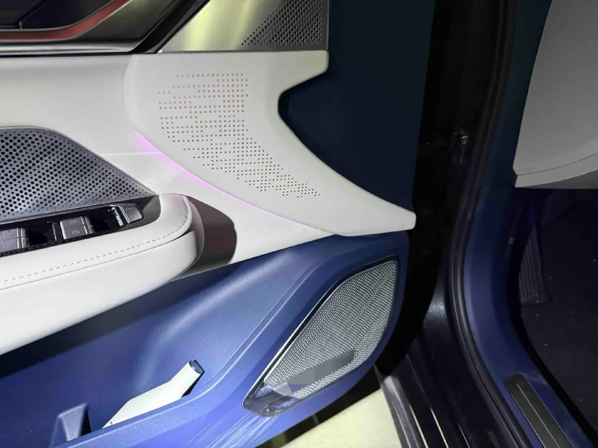 2022 Zeekr 001 BEV 86KWH,autocango,china used car exporter,china ev exporter,chinese used car exporter,chinese used ev exporter