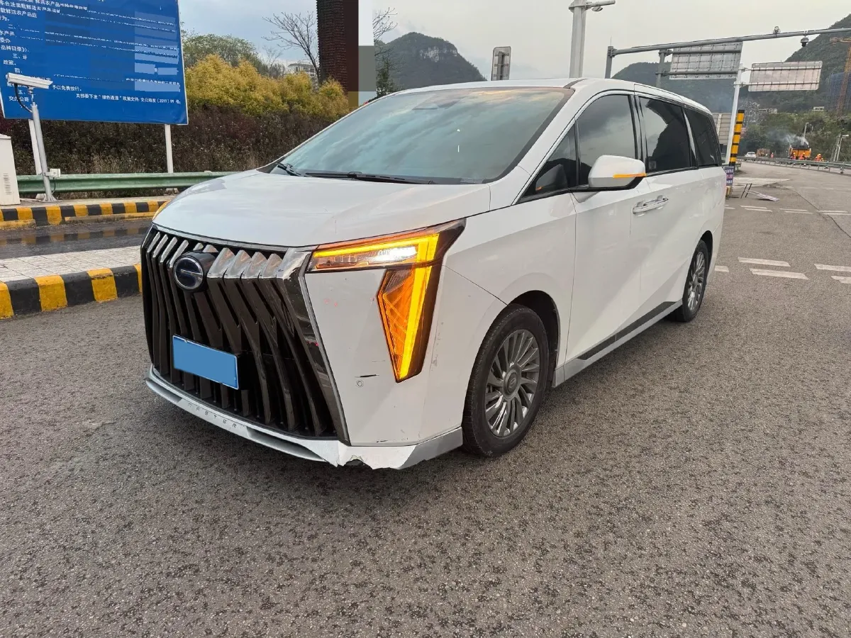 2023 GAC Trumpchi M8 2.0T 190HP L4 E-CVT Hybrid,autocango,china used car exporter,china ev exporter,chinese used car exporter,chinese used ev exporter
