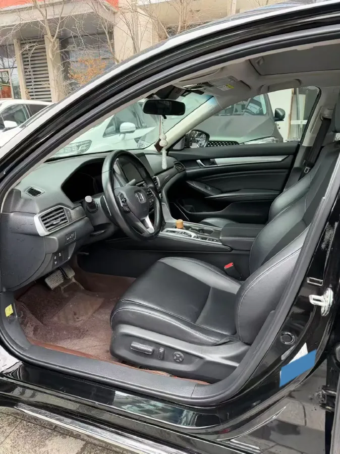 2022 Honda Accord 2.0L 146HP L4 E-CVT Hybrid,autocango,china used car exporter,china ev exporter,chinese used car exporter,chinese used ev exporter