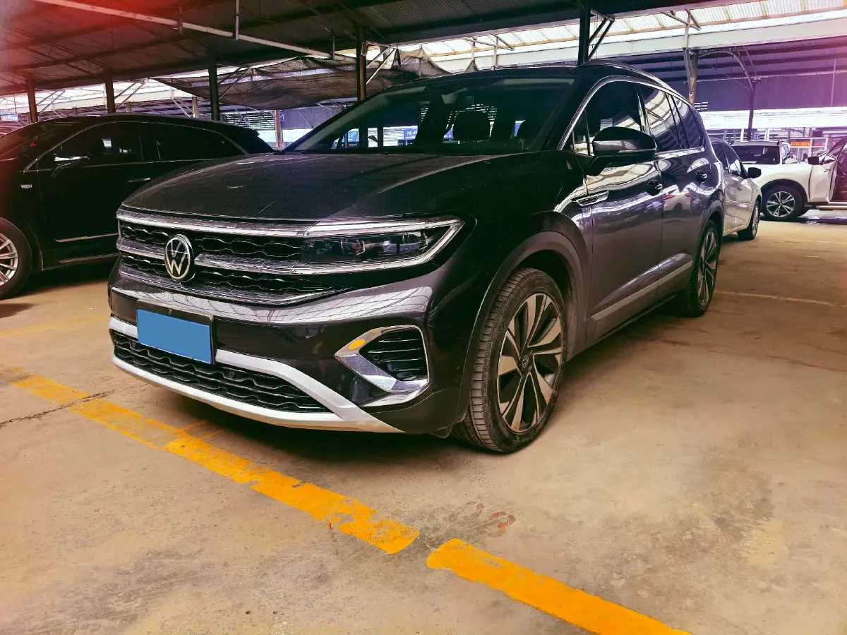 2021 Volkswagen Talagon 2.0T 220HP L4 7DCT,autocango,china used car exporter,china ev exporter,chinese used car exporter,chinese used ev exporter