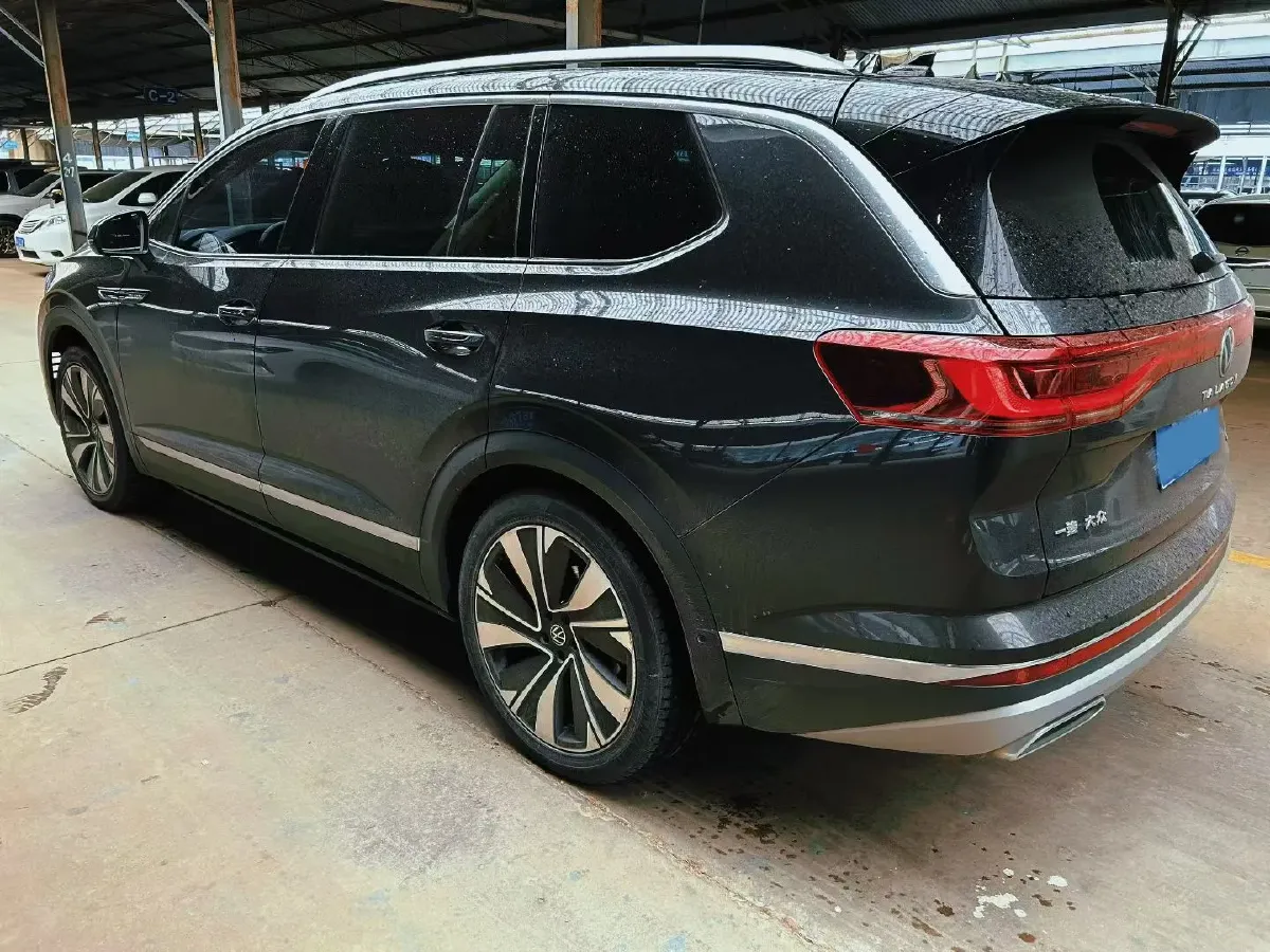 2021 Volkswagen Talagon 2.0T 220HP L4 7DCT,autocango,china used car exporter,china ev exporter,chinese used car exporter,chinese used ev exporter