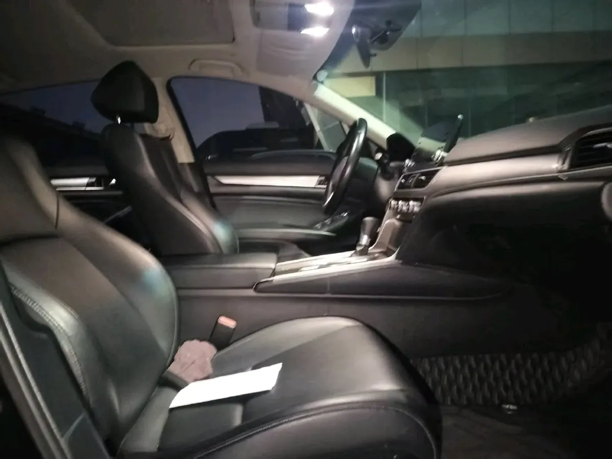 2018 Honda Accord 1.5T 194HP L4 CVT,autocango,china used car exporter,china ev exporter,chinese used car exporter,chinese used ev exporter