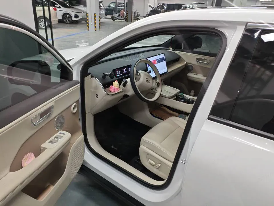 2025 Toyota BZ3X BEV 58.37KWH,autocango,china used car exporter,china ev exporter,chinese used car exporter,chinese used ev exporter