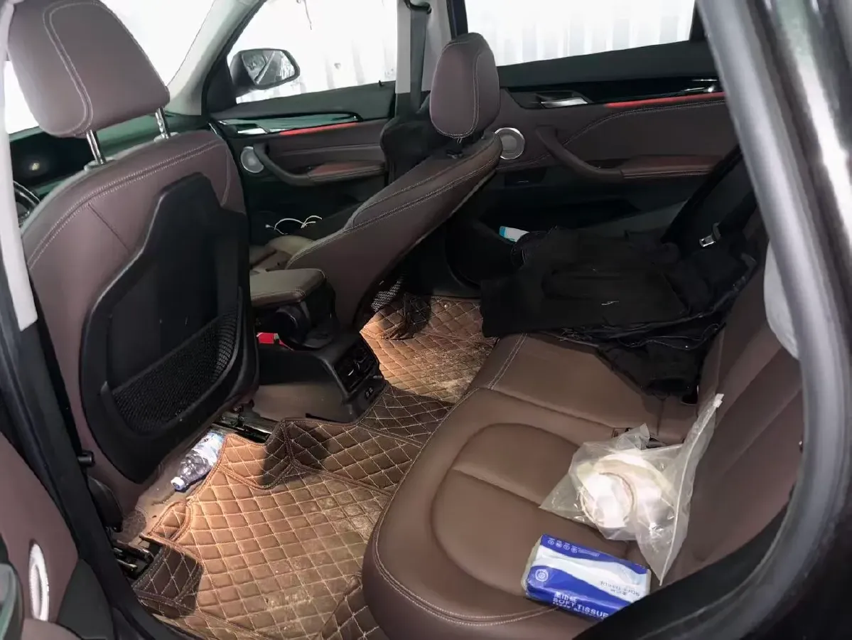 2022 BMW X1 2.0T 192HP L4 7DCT,autocango,china used car exporter,china ev exporter,chinese used car exporter,chinese used ev exporter