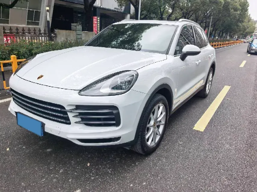 2018 Porsche Cayenne 3.0T 340HP V6 8AT,autocango,china used car exporter,china ev exporter,chinese used car exporter,chinese used ev exporter