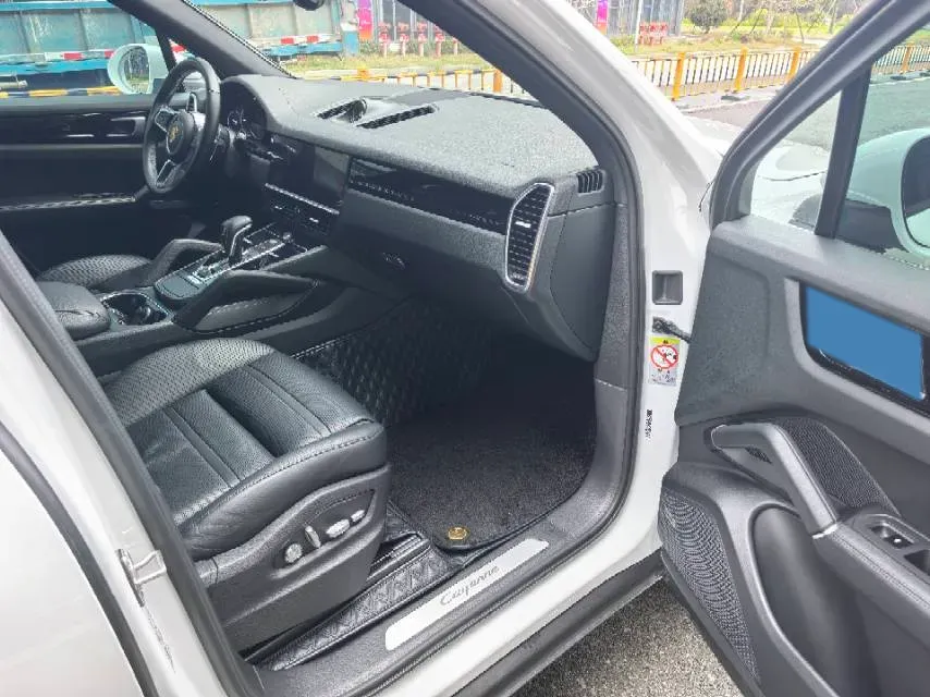 2018 Porsche Cayenne 3.0T 340HP V6 8AT,autocango,china used car exporter,china ev exporter,chinese used car exporter,chinese used ev exporter