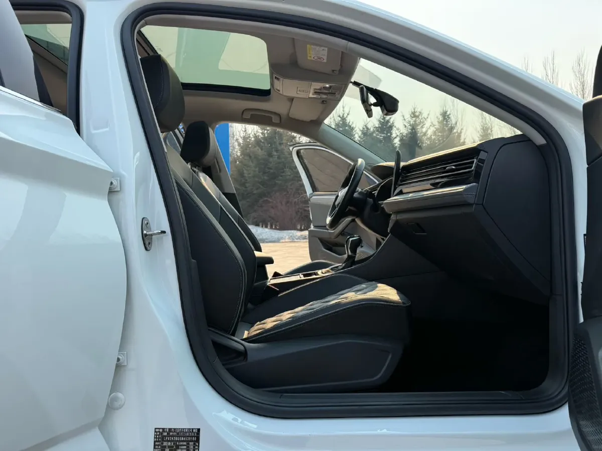 2023 Volkswagen Sagitar 1.4T 150HP L4 7DCT,autocango,china used car exporter,china ev exporter,chinese used car exporter,chinese used ev exporter