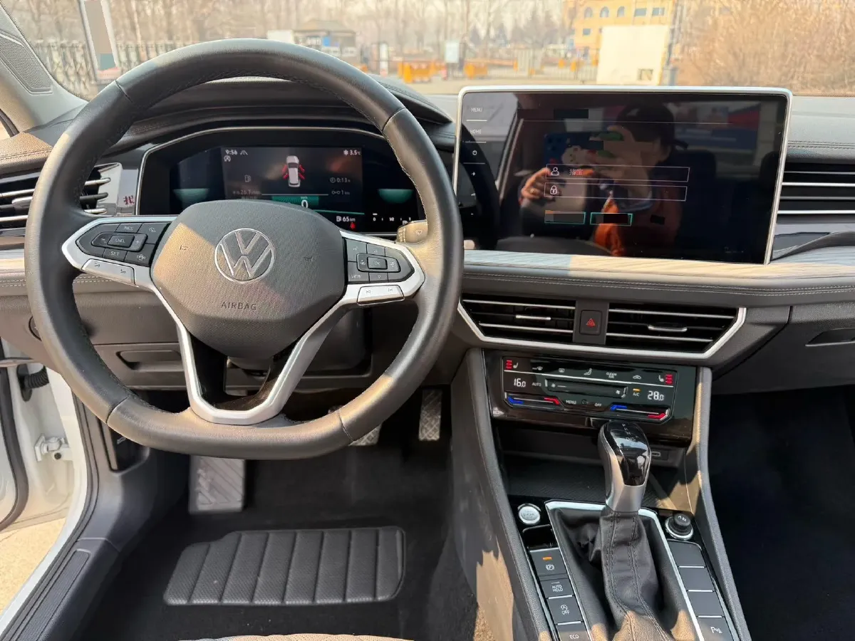 2023 Volkswagen Sagitar 1.4T 150HP L4 7DCT,autocango,china used car exporter,china ev exporter,chinese used car exporter,chinese used ev exporter