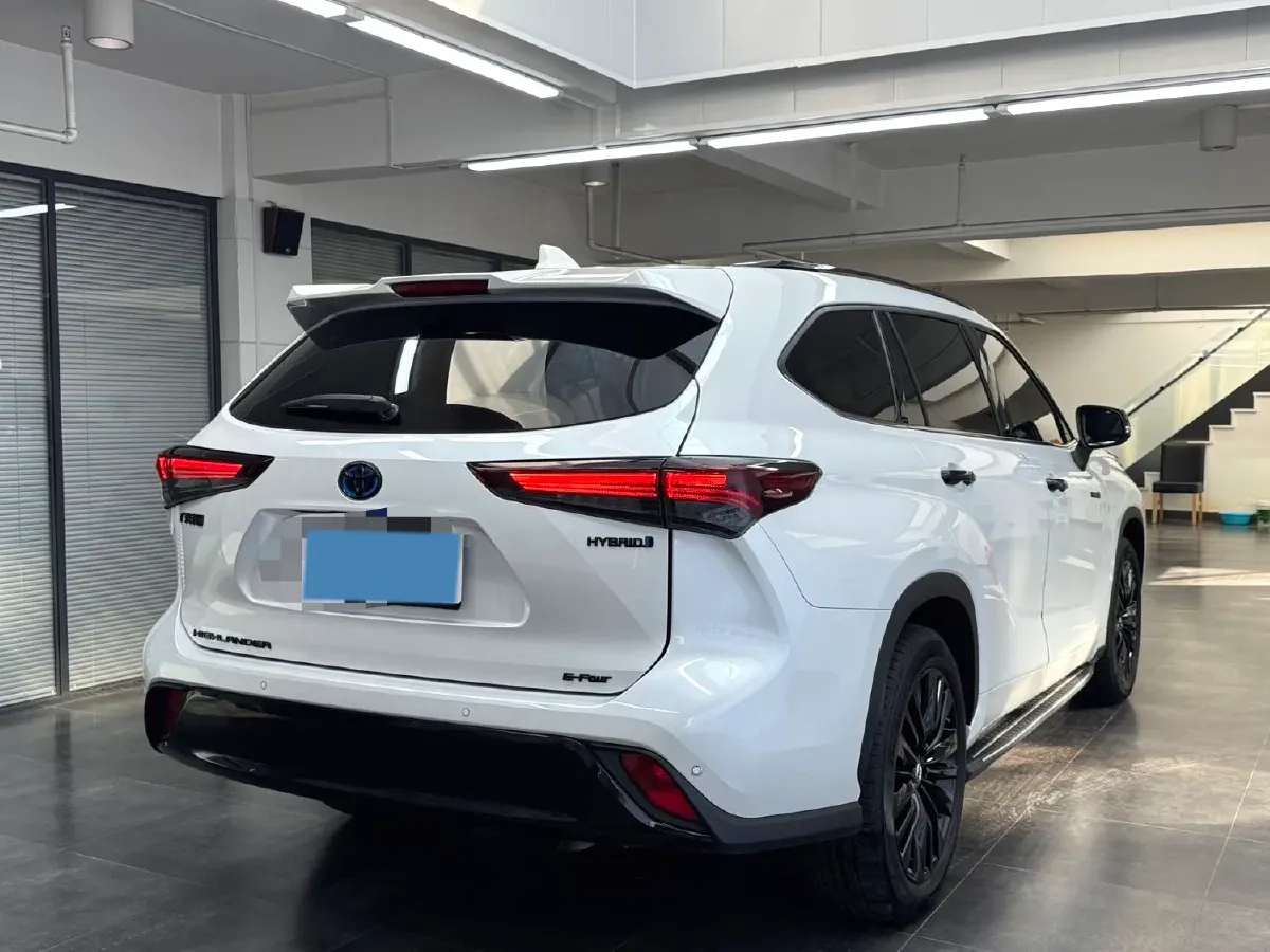 2023 Toyota Highlander 2.5L 189HP L4 E-CVT Hybrid,autocango,china used car exporter,china ev exporter,chinese used car exporter,chinese used ev exporter