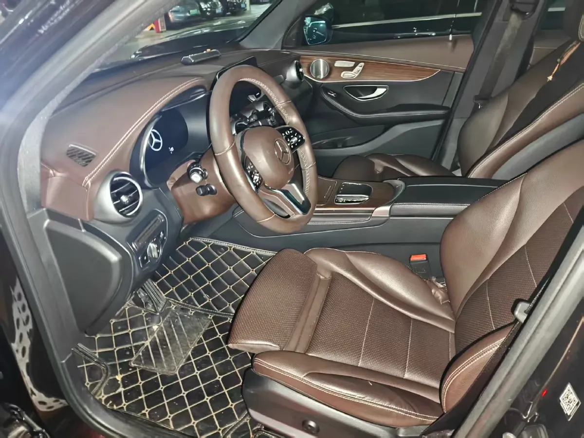 2021 Mercedes-Benz GLC Class 2.0T 258HP L4 9AT,autocango,china used car exporter,china ev exporter,chinese used car exporter,chinese used ev exporter