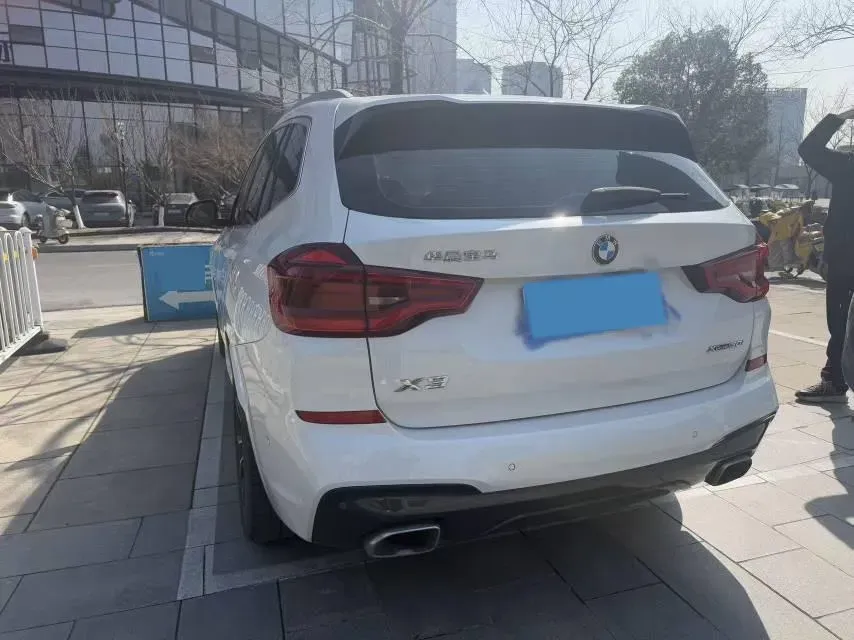 2020 BMW X3 2.0T 252HP L4 8AT,autocango,china used car exporter,china ev exporter,chinese used car exporter,chinese used ev exporter