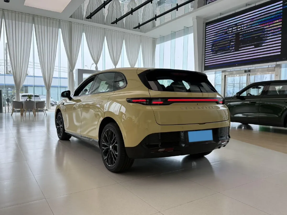 2026 Leapmotor Lafa5 BEV,autocango,china used car exporter,china ev exporter,chinese used car exporter,chinese used ev exporter