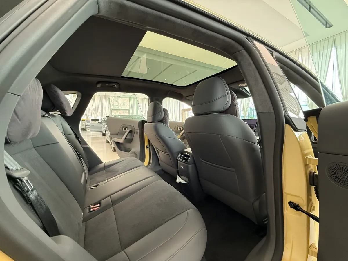 2026 Leapmotor Lafa5 BEV,autocango,china used car exporter,china ev exporter,chinese used car exporter,chinese used ev exporter