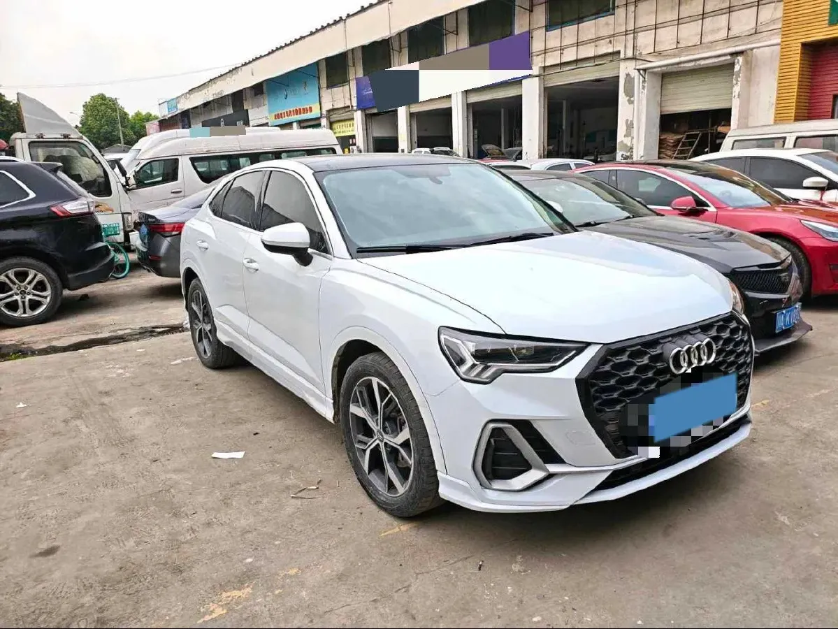 2020 Audi Q3 Sportback 2.0T 186HP L4 7DCT,autocango,china used car exporter,china ev exporter,chinese used car exporter,chinese used ev exporter