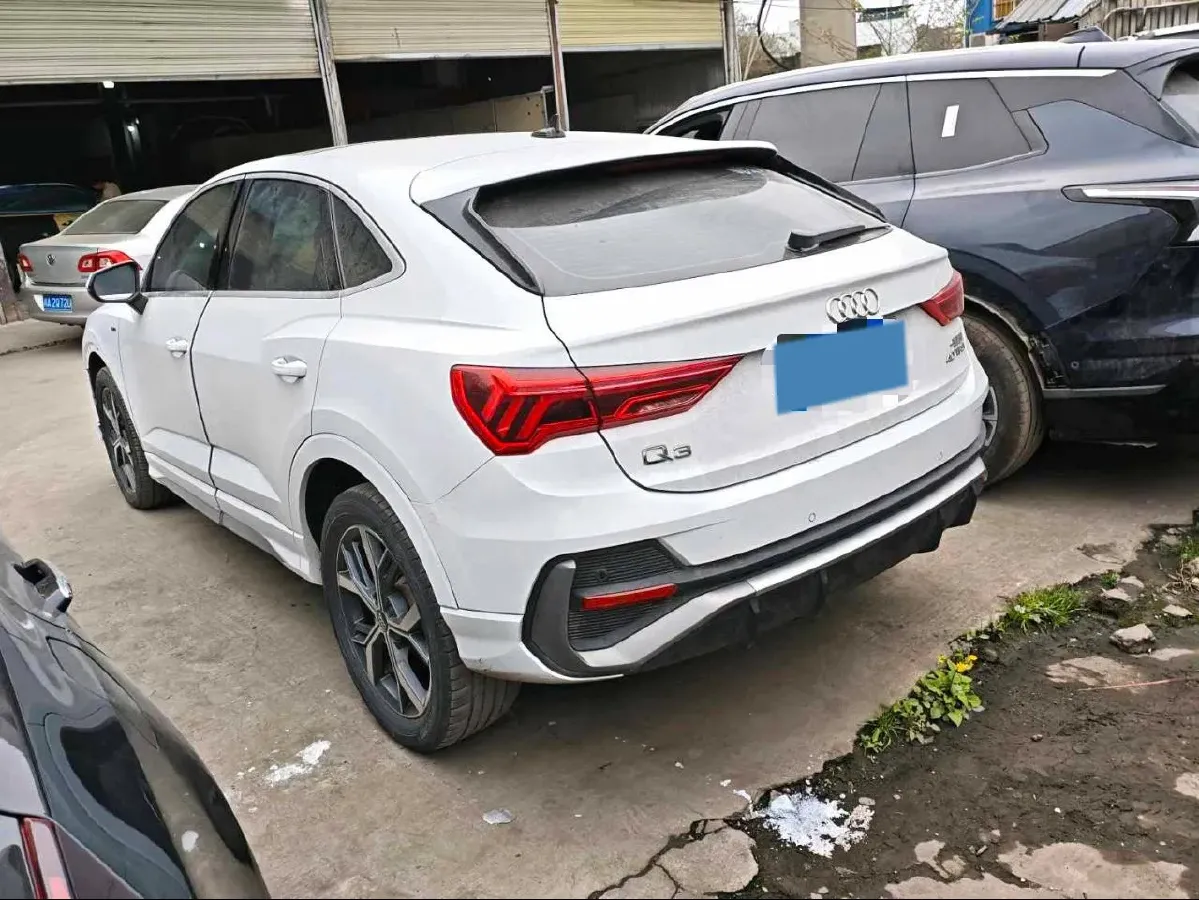 2020 Audi Q3 Sportback 2.0T 186HP L4 7DCT,autocango,china used car exporter,china ev exporter,chinese used car exporter,chinese used ev exporter