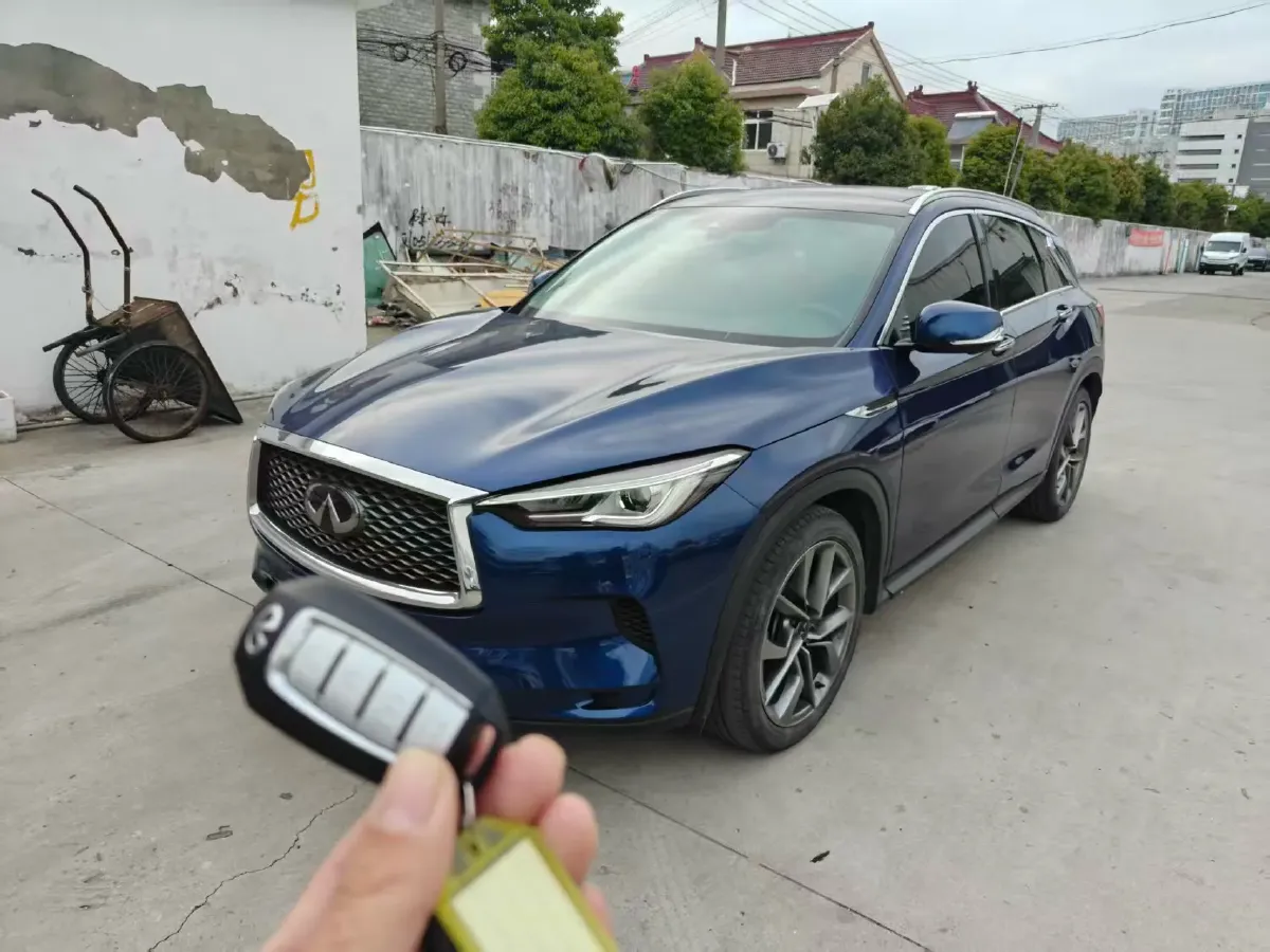 2020 Infiniti QX50 2.0T 272HP L4 CVT,autocango,china used car exporter,china ev exporter,chinese used car exporter,chinese used ev exporter