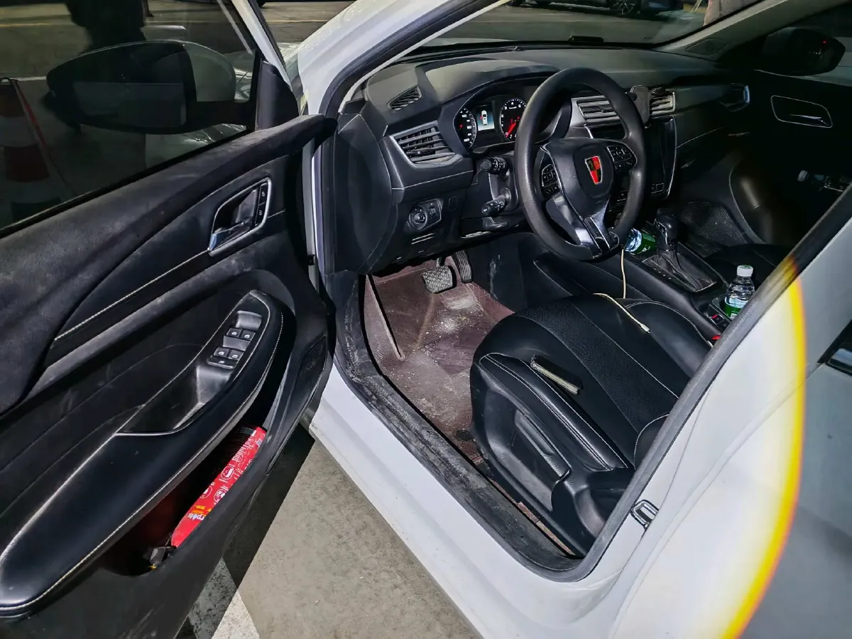 2019 Roewe i5 1.5L 120HP L4 CVT,autocango,china used car exporter,china ev exporter,chinese used car exporter,chinese used ev exporter