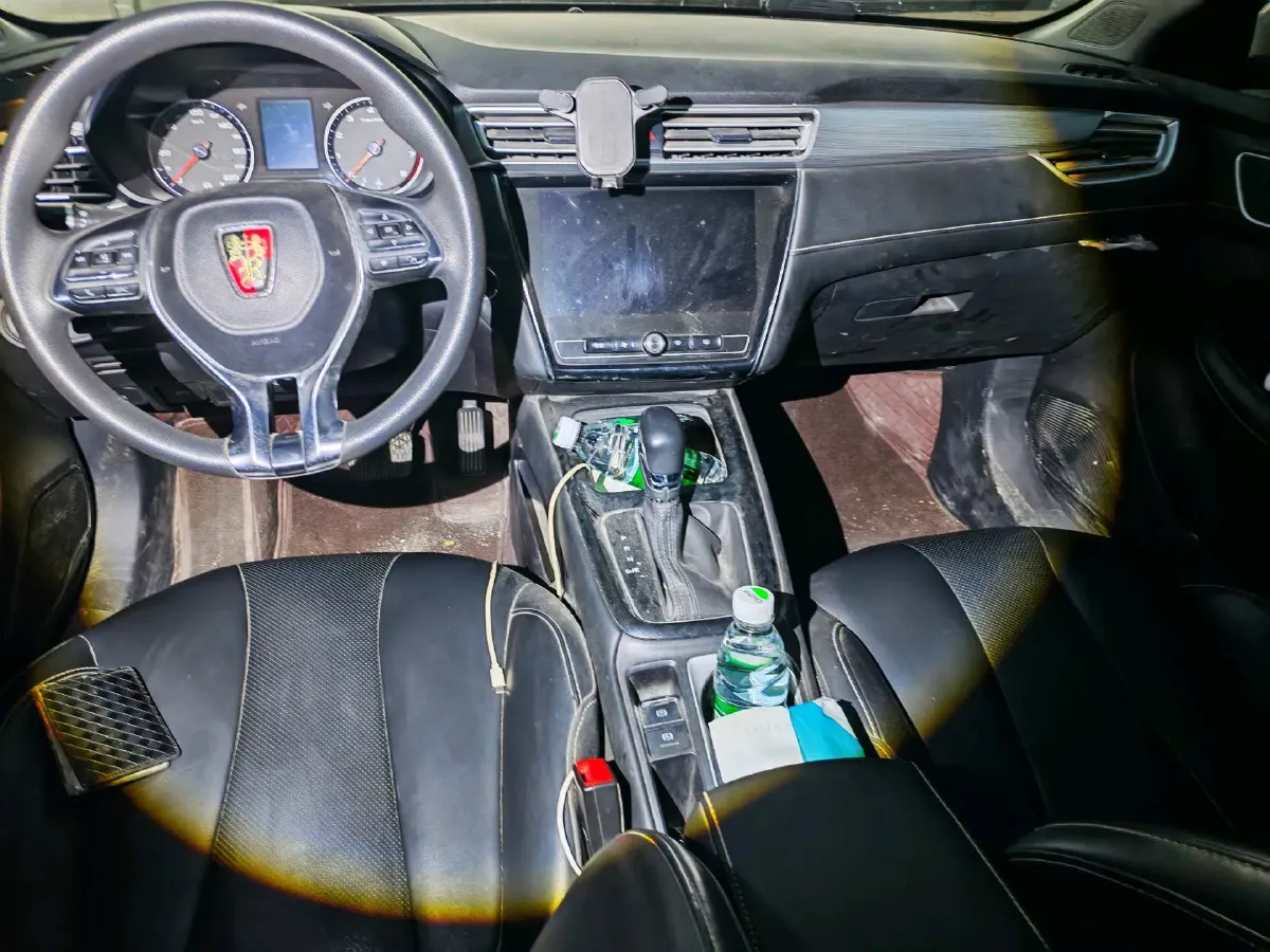 2019 Roewe i5 1.5L 120HP L4 CVT,autocango,china used car exporter,china ev exporter,chinese used car exporter,chinese used ev exporter