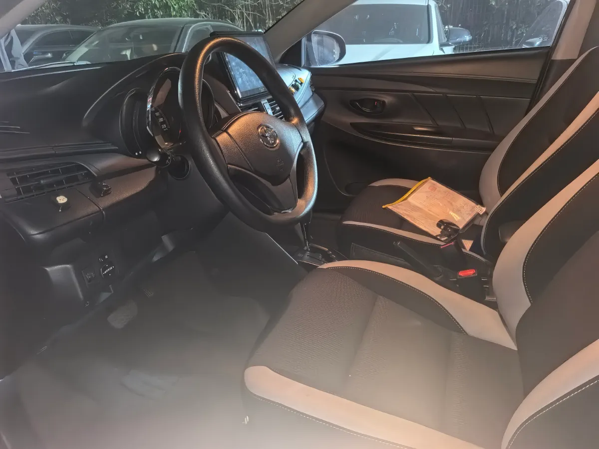 2020 Toyota Yaris L 1.5L 110HP L4 CVT,autocango,china used car exporter,china ev exporter,chinese used car exporter,chinese used ev exporter