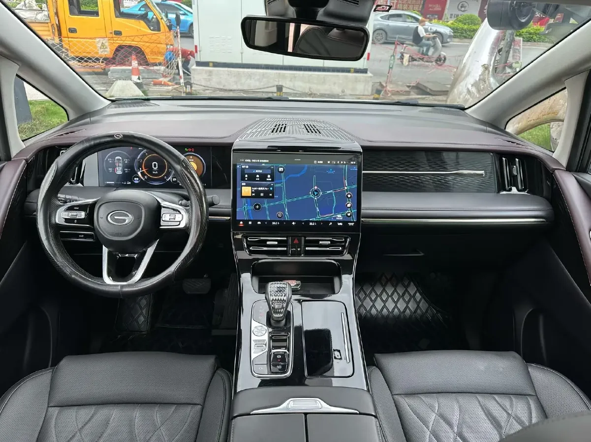 2023 GAC Trumpchi M8 2.0T 252HP L4 8AT,autocango,china used car exporter,china ev exporter,chinese used car exporter,chinese used ev exporter