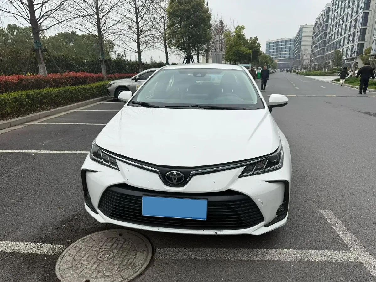 2022 Toyota Corolla 1.2T 116HP L4 CVT,autocango,china used car exporter,china ev exporter,chinese used car exporter,chinese used ev exporter