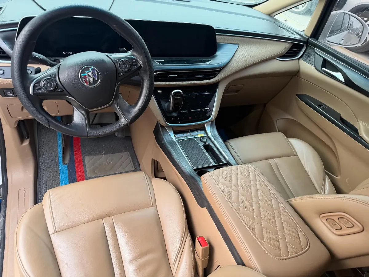 2021 Buick GL8 2.0T 237HP L4 9AT,autocango,china used car exporter,china ev exporter,chinese used car exporter,chinese used ev exporter