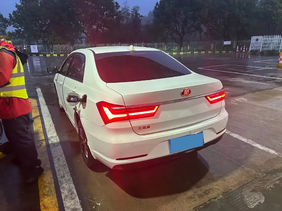 2019 BYD Qin 1.5L 109HP L4 CVT,autocango,china used car exporter,china ev exporter,chinese used car exporter,chinese used ev exporter