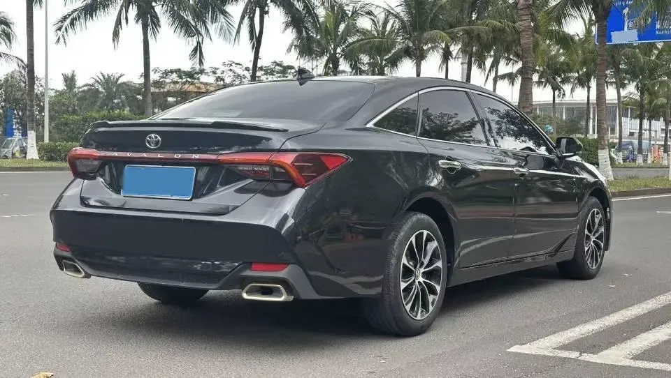 2022 Toyota Avalon 2.0L 178HP L4 CVT,autocango,china used car exporter,china ev exporter,chinese used car exporter,chinese used ev exporter