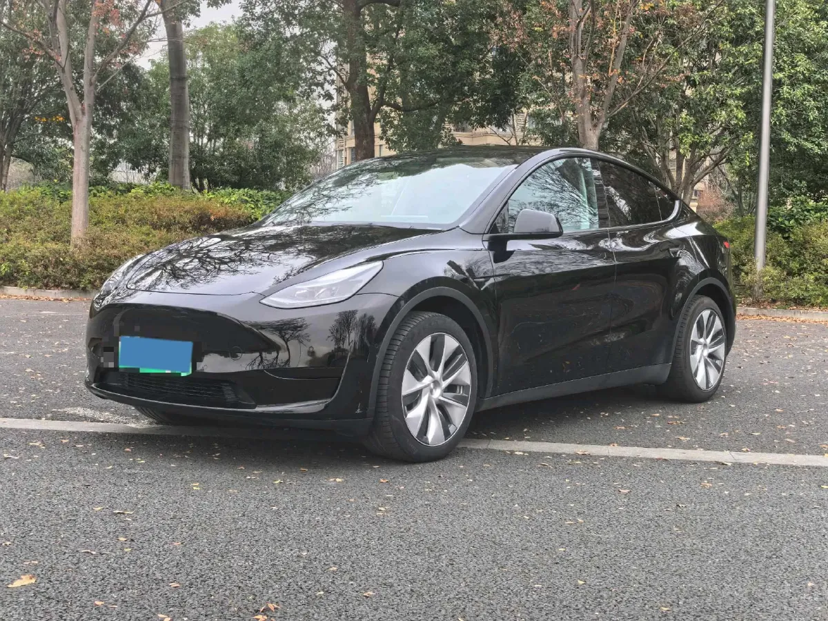 2022 Tesla Model Y BEV 60KWH,autocango,china used car exporter,china ev exporter,chinese used car exporter,chinese used ev exporter