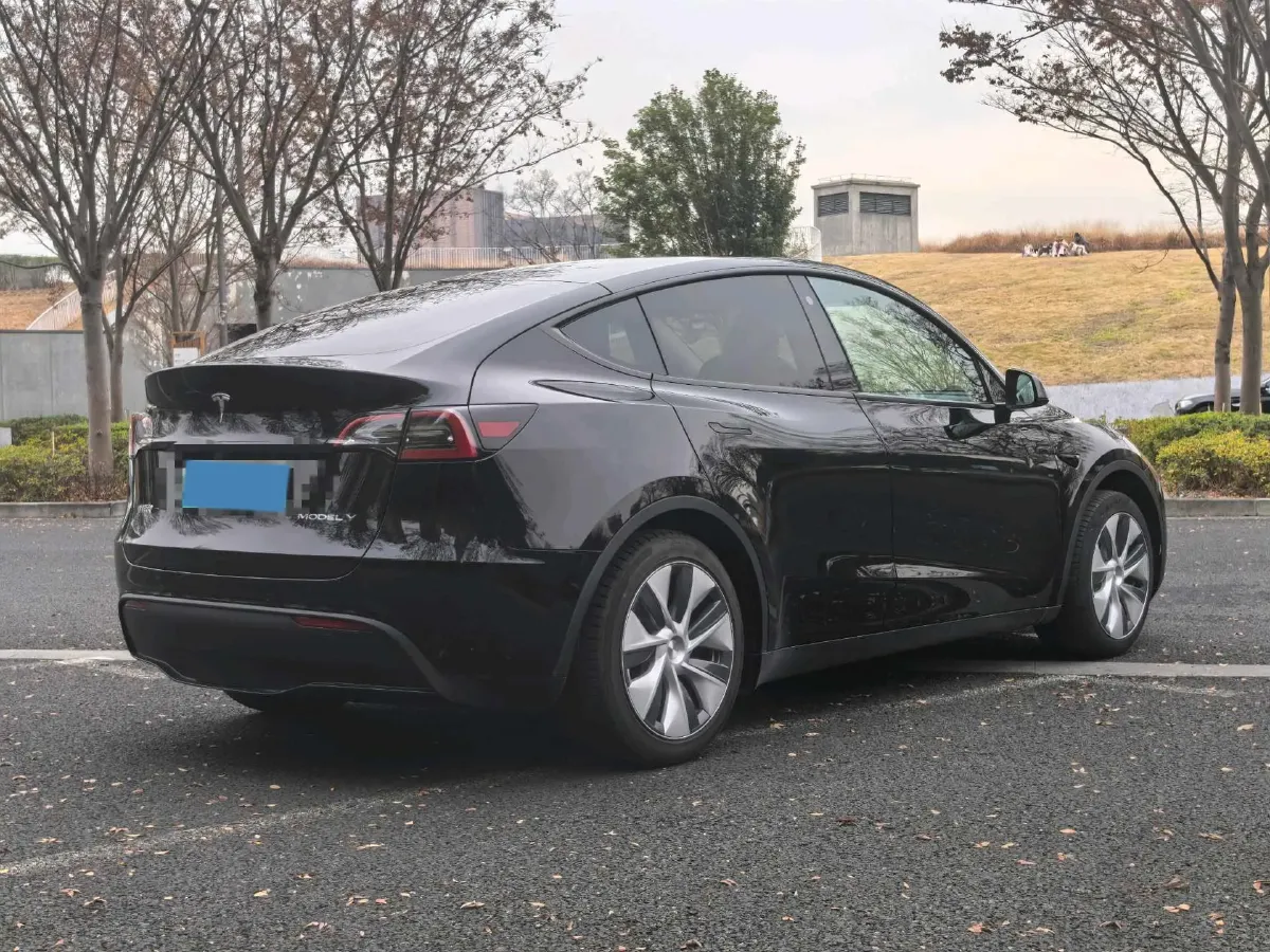 2022 Tesla Model Y BEV 60KWH,autocango,china used car exporter,china ev exporter,chinese used car exporter,chinese used ev exporter